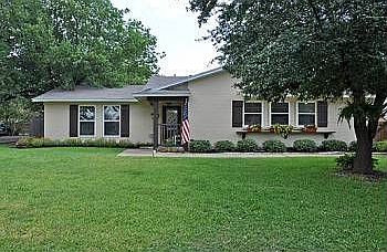 1st image of 1108 N Cottonwood Dr