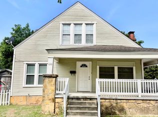 630 N Main St, Sand Springs, OK 74063