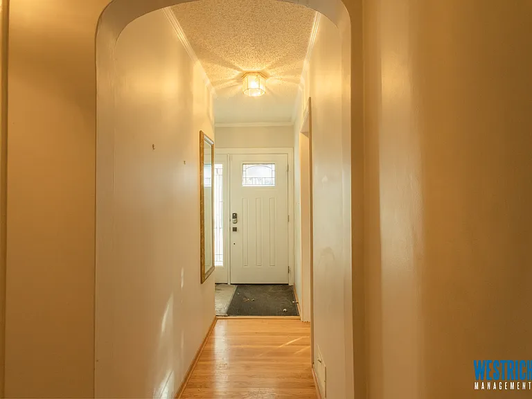 9218 116th St NW — Photo 18