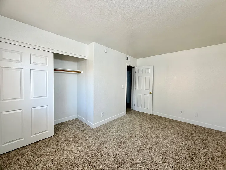 5339 Indian River Dr #282 — Photo 29