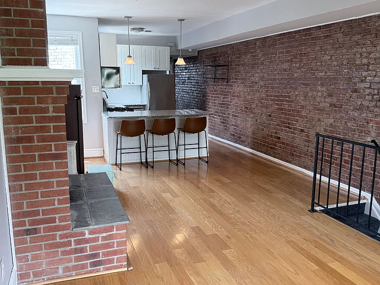 1245 Duncan Pl NE — Photo 3