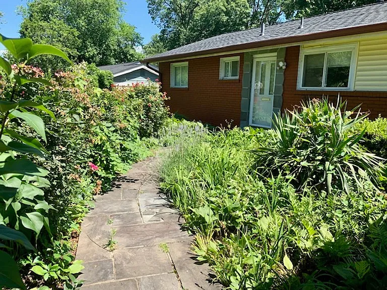 4808 Randolph Rd — Photo 2