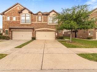 3411 Rainflower Springs Ln, Rosenberg, TX 77471