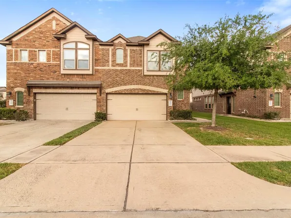 3411 Rainflower Springs Ln, Rosenberg, TX 77471