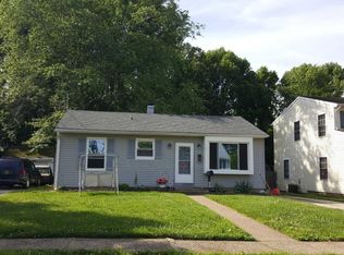 430 Woodbury Lake Dr, Deptford, NJ 08096