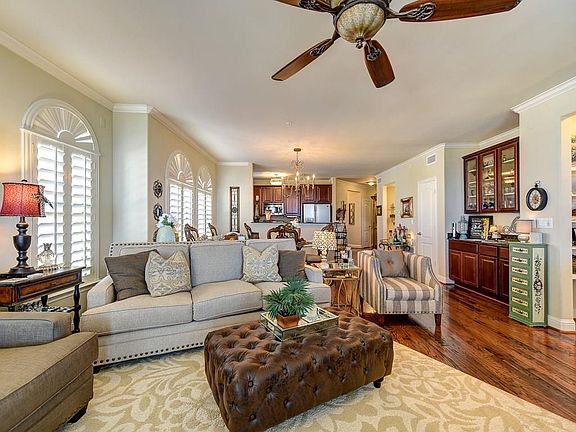 3rd image of 2157 Portofino Dr