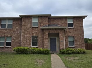 2801 Kerrville Dr, Mesquite, TX 75181