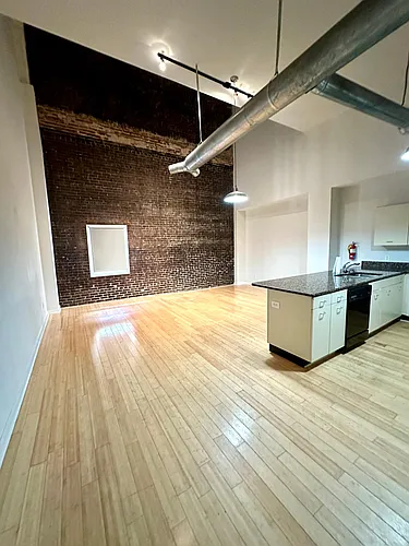 1123 Broadway Photo 1