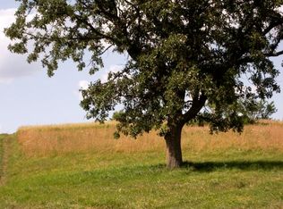 Views End Lane, Lansing, IA 52151