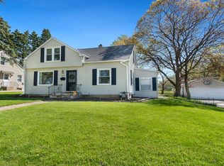 2044 Colorado Ave, Rockford, IL