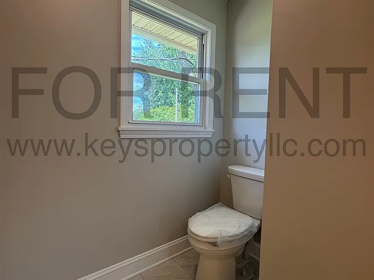 31647 Pinewood Dr — Photo 11