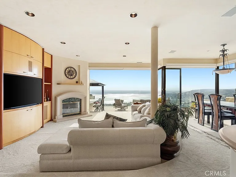 1351 La Mirada St — Photo 14