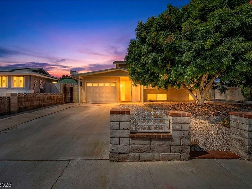 1st image of 4442 El Cebra Way