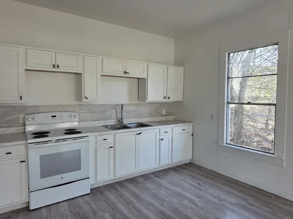 728 E Main St, Denison, TX 75021