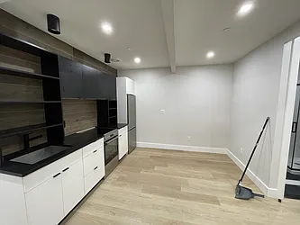 Rented by Aron Fried, LREB