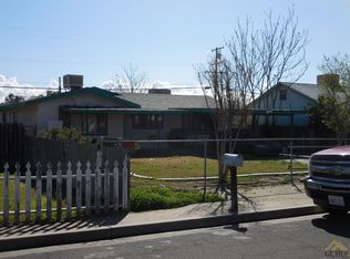 1822 Clinton St, Delano, CA 93215