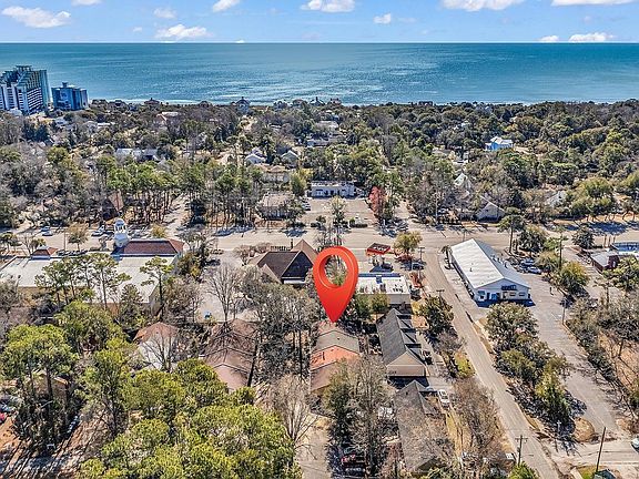 2nd image of 6502 Wildwood Trail #D