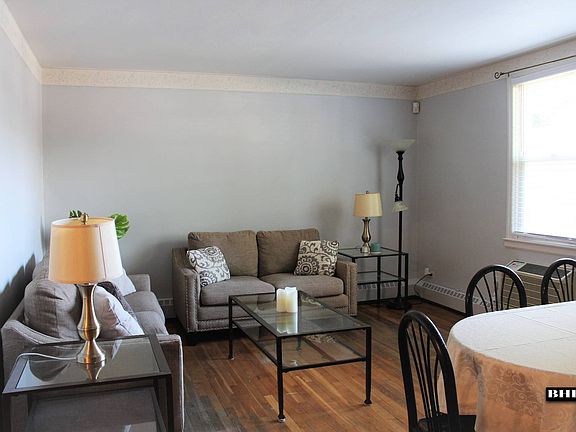 2nd image of 1807 E 58th St #2A