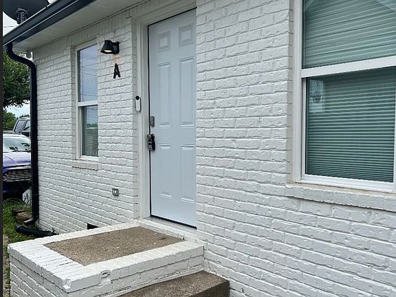 2nd image of 407 Edwin St #A