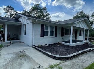 297 Channing Dr, Fayetteville, NC 28303