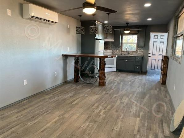 1905 Private Road 7665