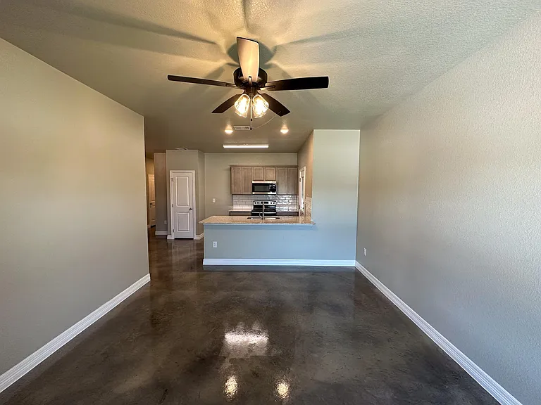 1121 Antelope Trl #B — Photo 3