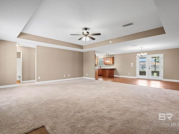 2nd image of 101 Washington Blvd