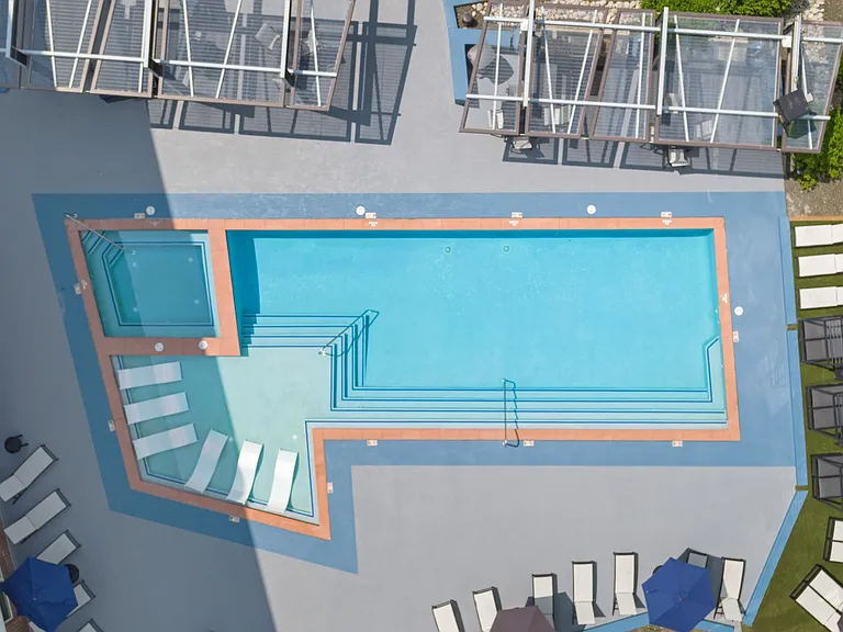 SB1K Apartments — Photo 54