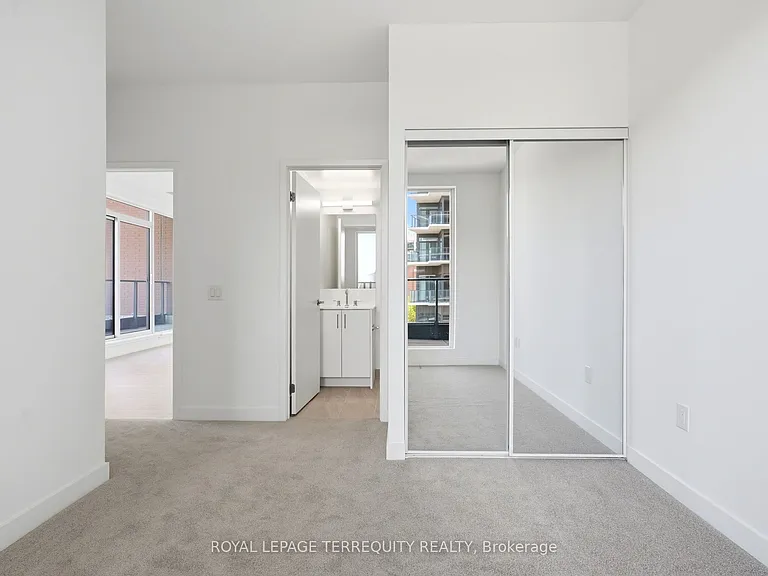 4010 Eglinton Ave W #712 — Photo 24