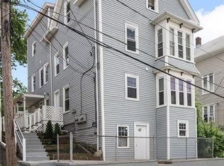 47 Paradis Ave, Woonsocket, RI 02895