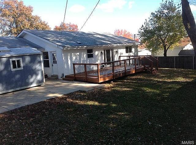 Beautiful backyard with deck
