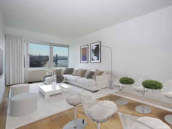 4th image of 200 Water St APT 1512