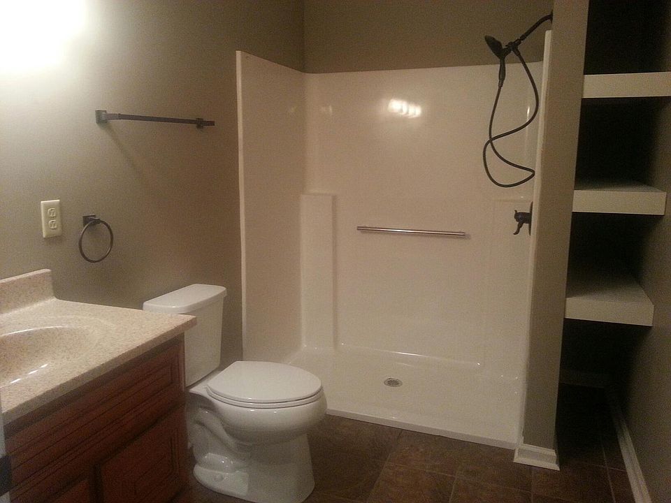 MASTERBATHROOM