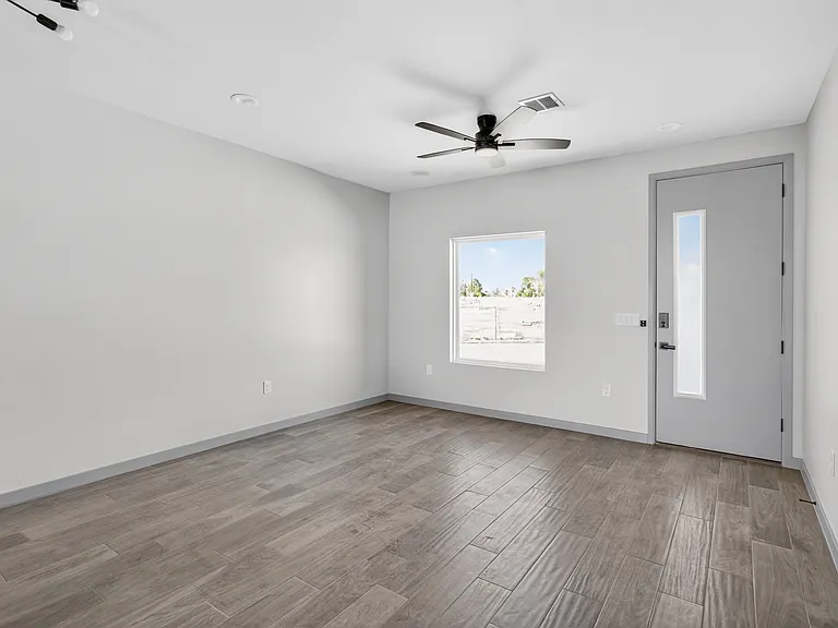 155D Colina Pl — Photo 2