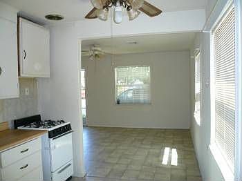 3rd image of 301 S Coolidge Ave