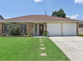 1824 Hampton Dr, Harvey, LA 70058