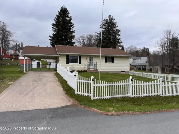 225 Brook St, Browndale, PA 18421