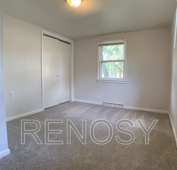 4754 NE 27th Ct — Photo 10