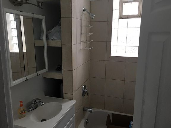 4th image of 3500 W McLean Ave #1