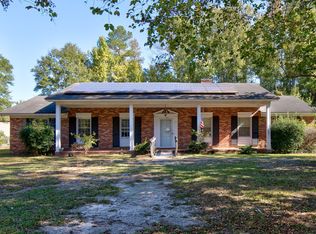 2161 Tanglewood Rd, Sumter, SC 29154