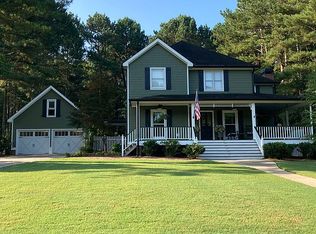 155 Paula Dr, Tyrone, GA 30290