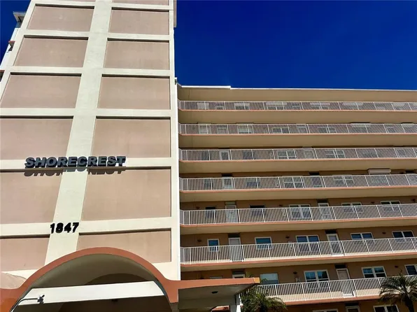 1847 Shore Dr S APT 710, South Pasadena, FL 33707