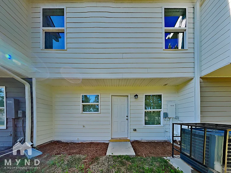 1826 Carrington Dr — Photo 19