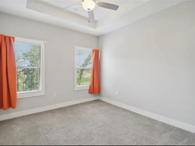 7313 Aaron St — Photo 8