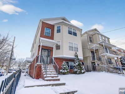 28 Clinton Place, Newark, NJ, 07108