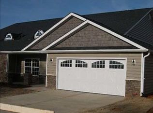 35 Hillsborough Dr, Anderson, SC 29621