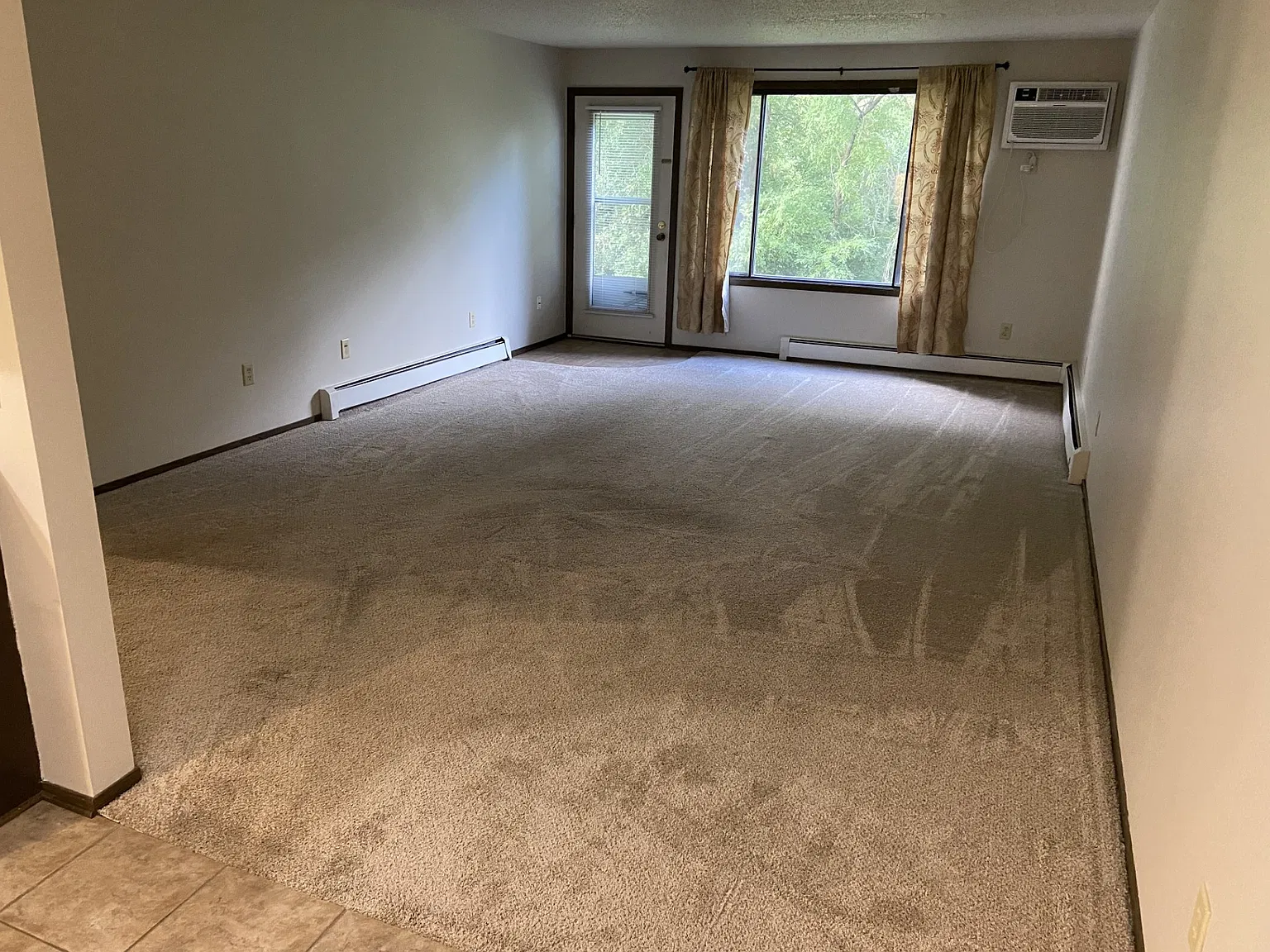 4009 Heritage Hills Dr — Photo 2