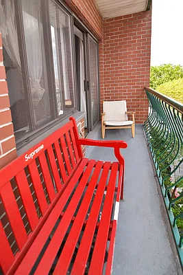 Rented by Ledvech Group | media 1