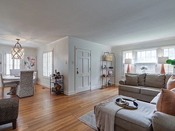 4th image of 3710 Northwood Dr