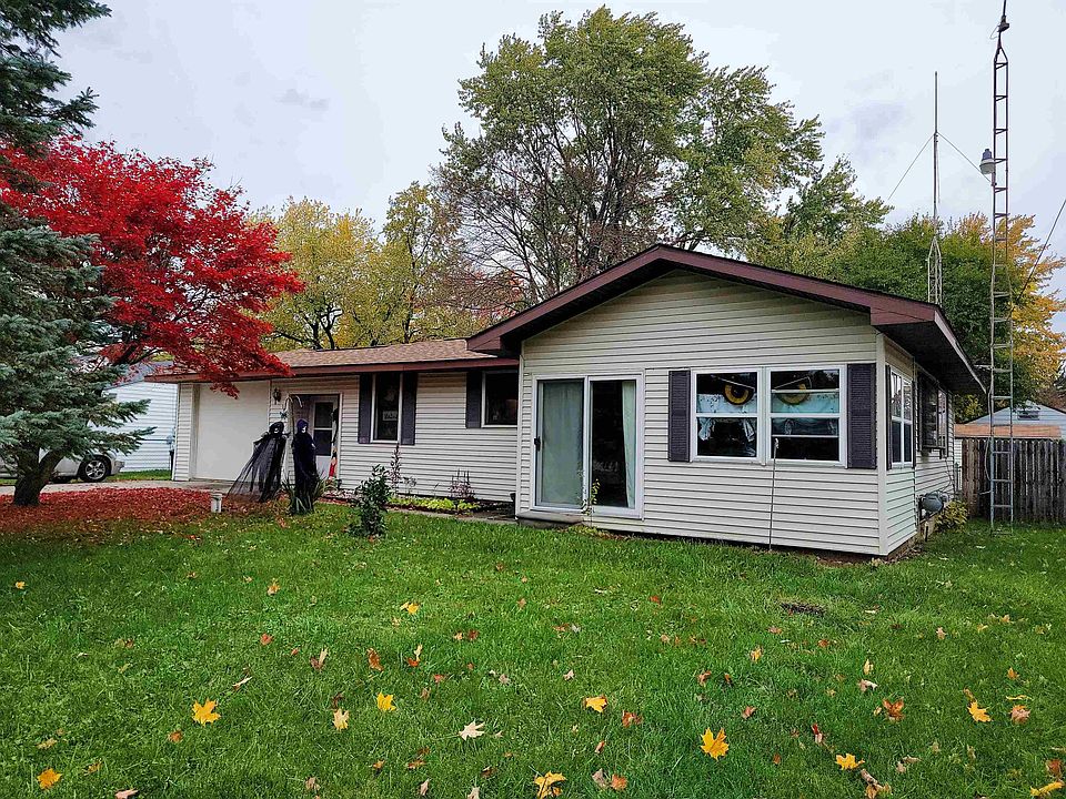 1st image of 2428 Vaughn Dr